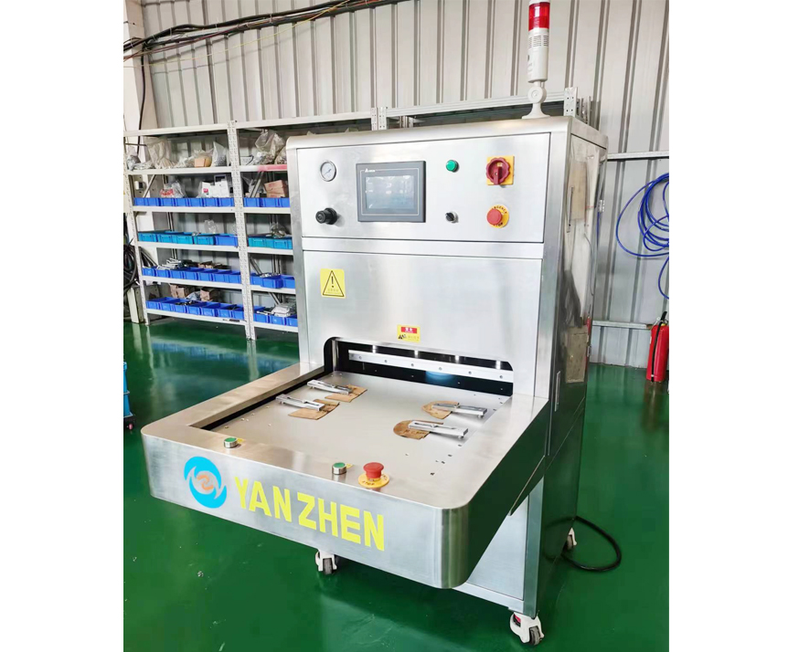 Aseptic packaging heat sealing machine